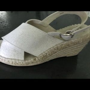 GAP espadrilles wedges